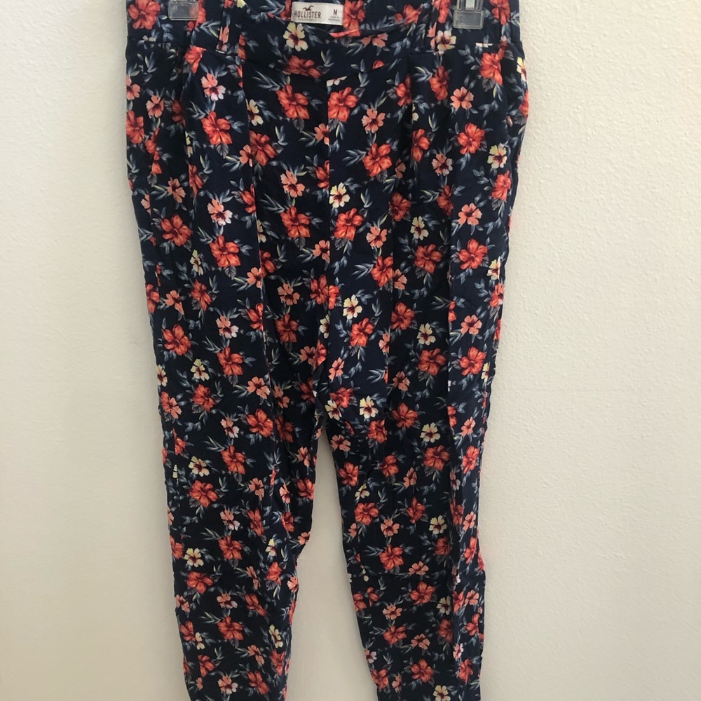 Floral hollister pants